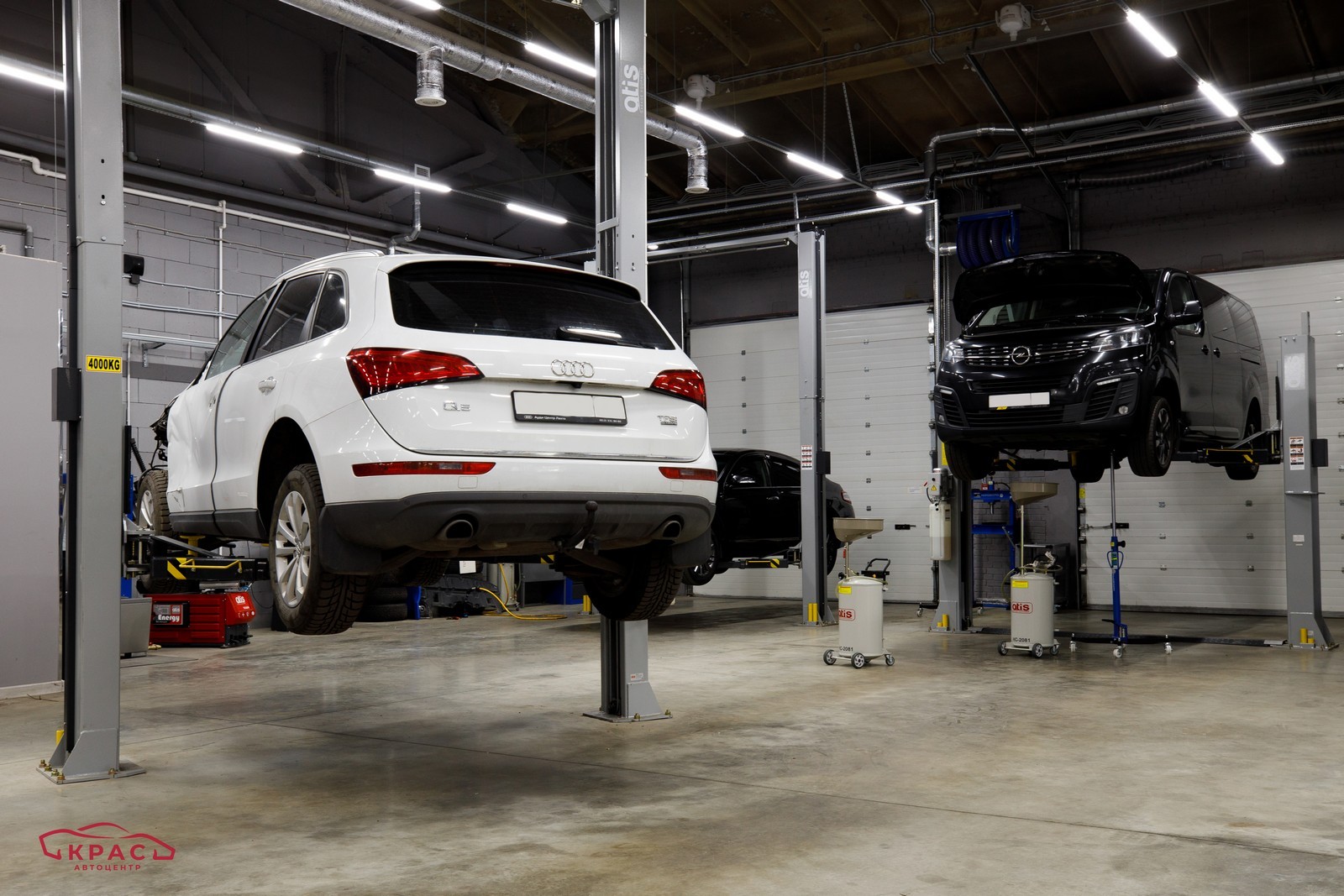 Проверка рулевого управления Audi на подъёмнике