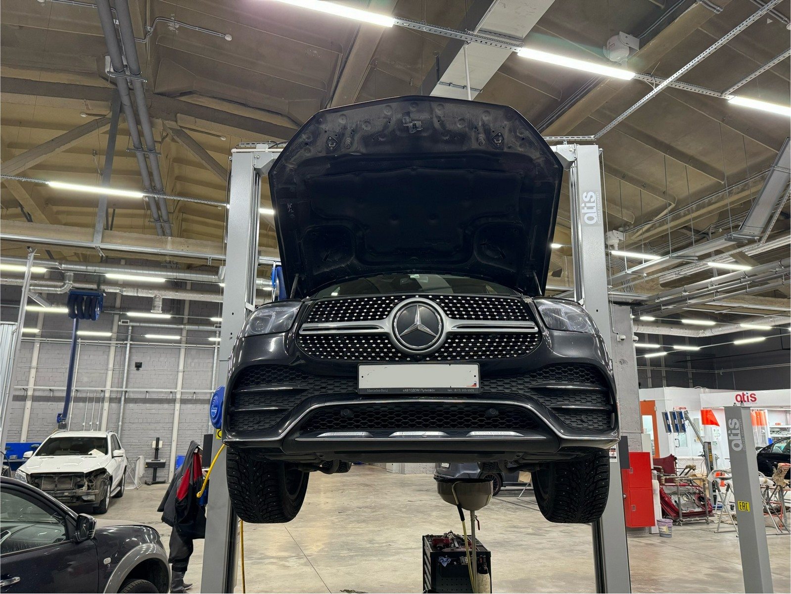 Осмотр ходовой части Mercedes-Benz