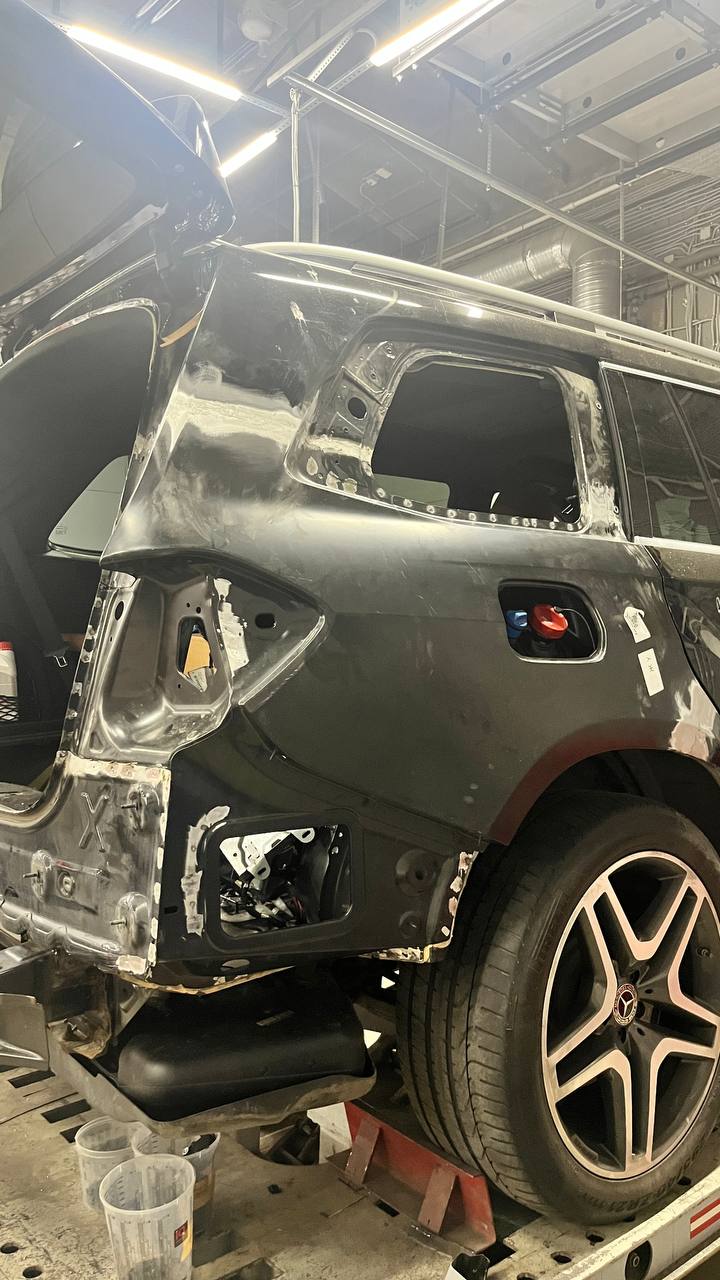 Mercedes-Benz GLS на обслуживании в КРАС