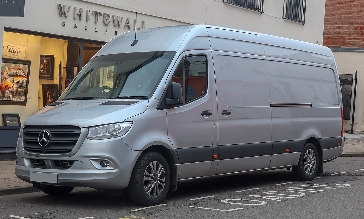 Mercedes-Benz Sprinter 2018 года
