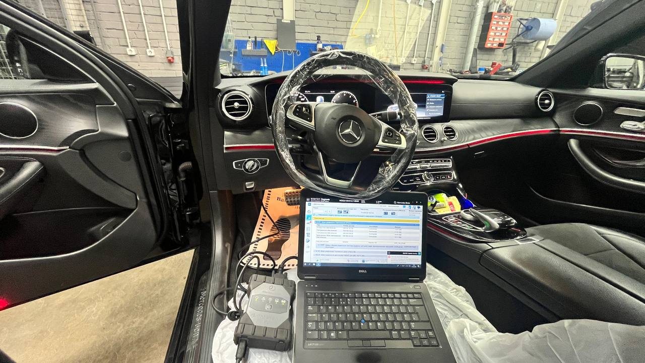 Диагностика коммерческого Mercedes-Benz системой XENTRY