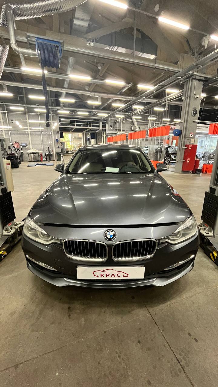 BMW на сервисном посту КРАС